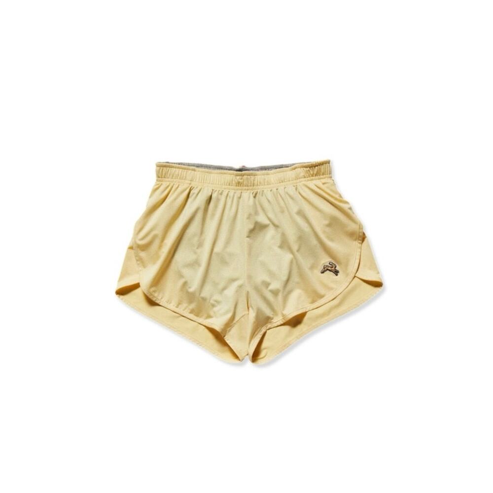 Tracksmith Twilight Split Athletic Mesh Short in Straw Yellow, Size Medium